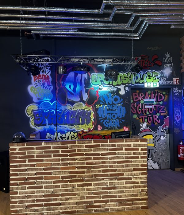 dj_front